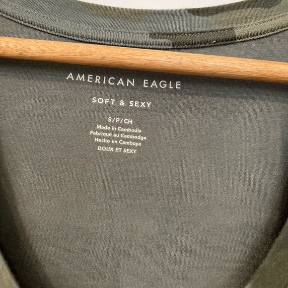 American Eagle Camo Print Tee - Picture 3 of 3